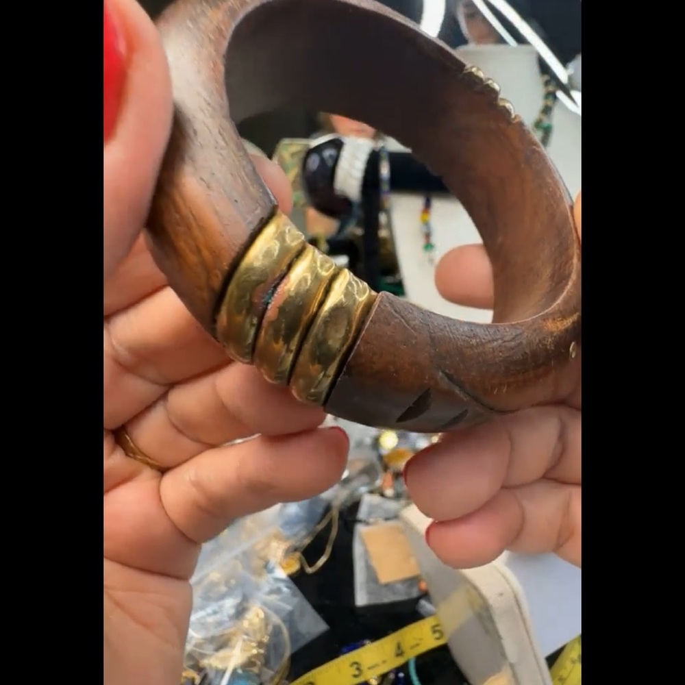 Vintage Brown and Gold Bracelet